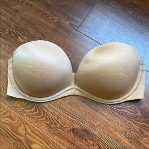 Victoria's Secret Very Sexy Strapless bra
